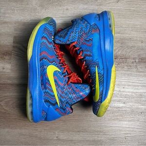 Nike KD V “Christmas”